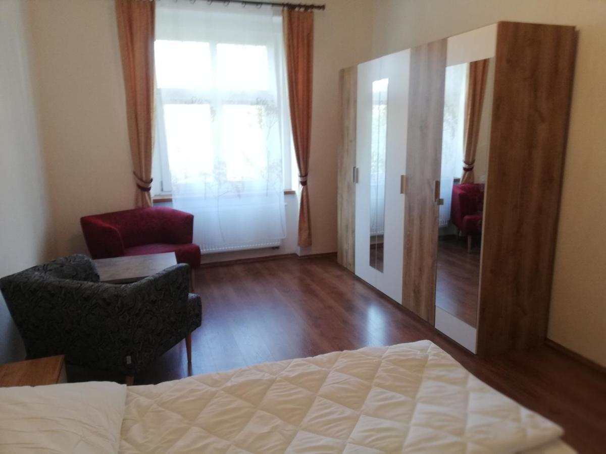 Apartment 70M2 Karlovy Vary Exterior foto